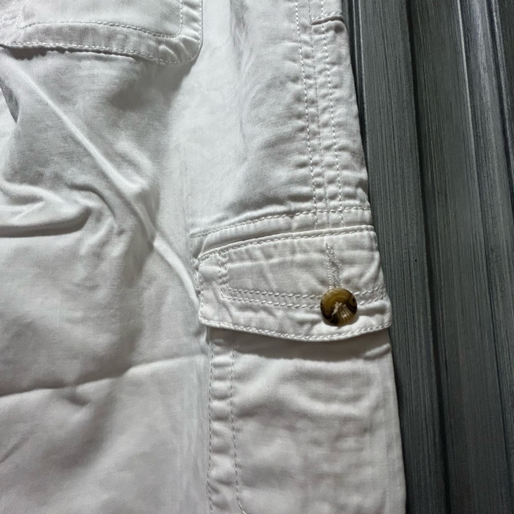 Capris - Picture 7 of 7